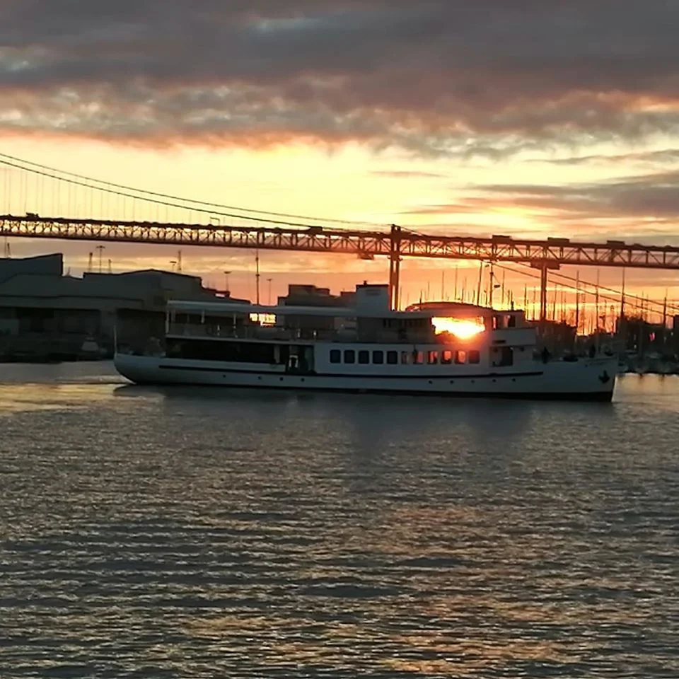 Corporate Boat Hire Lisbon