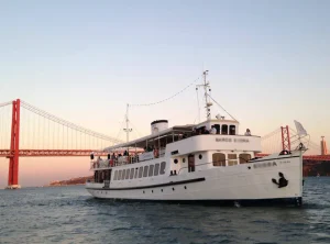 Corporate Boat Hire Lisbon