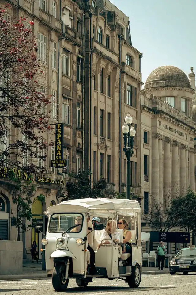 book the Tuk Tuk Photo Challenge in Lisbon or porto
