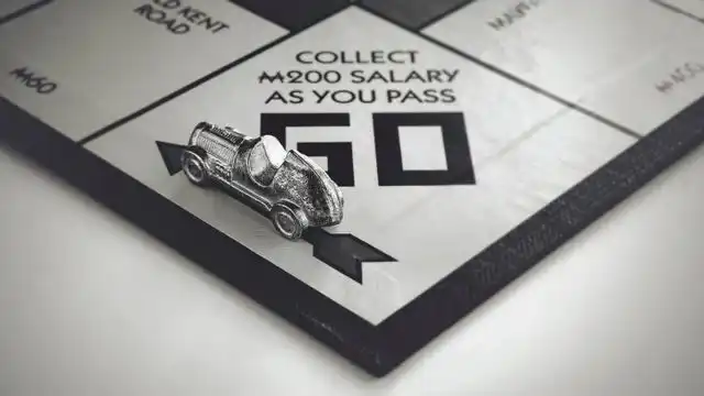 book a Porto teamopoly for you team building event